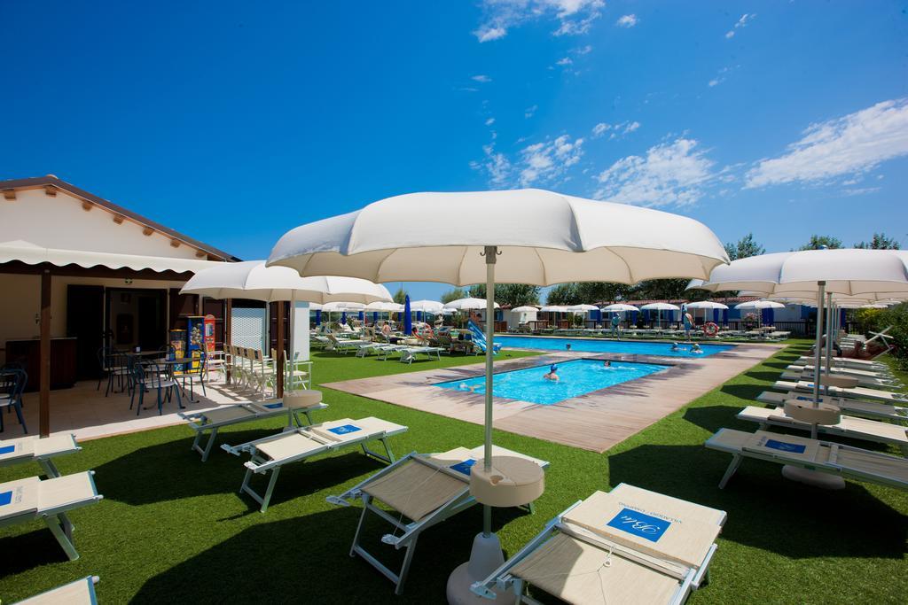 Camping Blu Fantasy Senigallia Ngoại thất bức ảnh